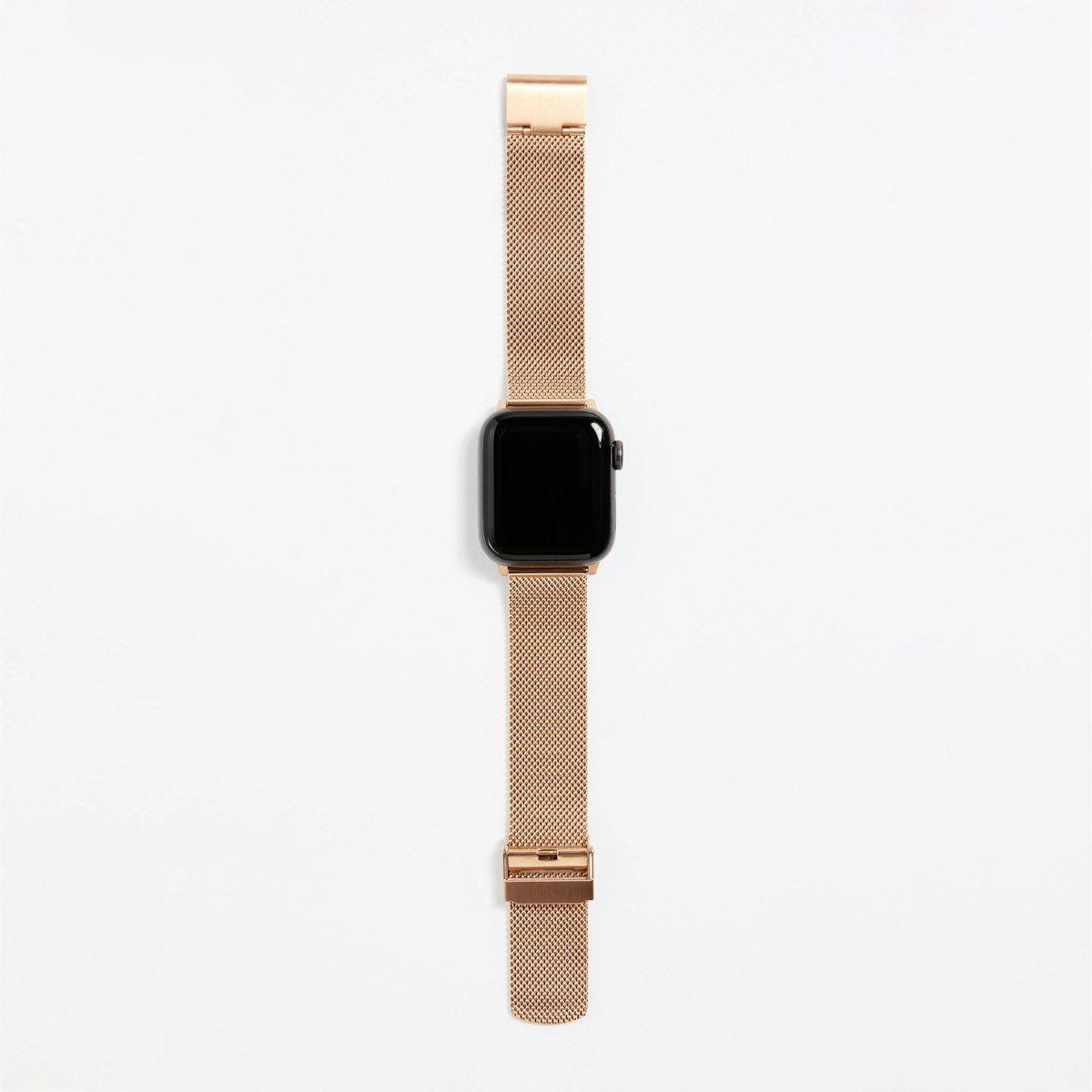 Apple_WatchBand_StainlessSteel_Mesh_RoseGold_Large_1x1_FRONTWITHWATCH_0212.jpg